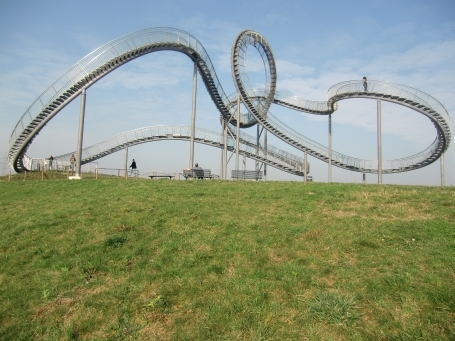 Duisburg-Wanheim-Angerhausen : Berzeliusstraße, Heinrich-Hildebrand-Höhe, Tiger & Turtle